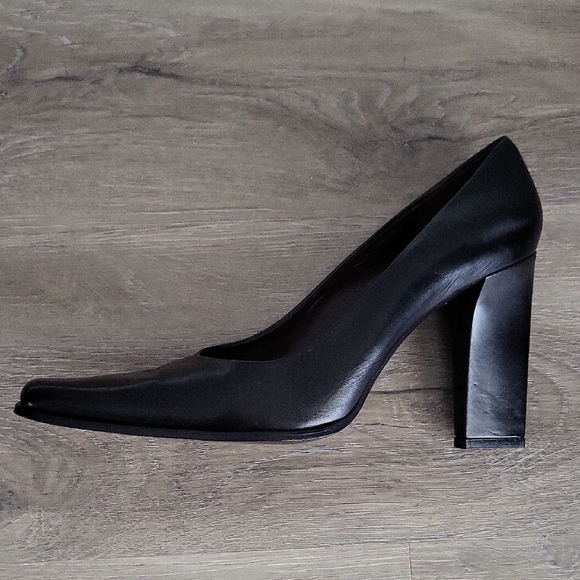 Browns Black Leather Heels - Picture 8 of 15